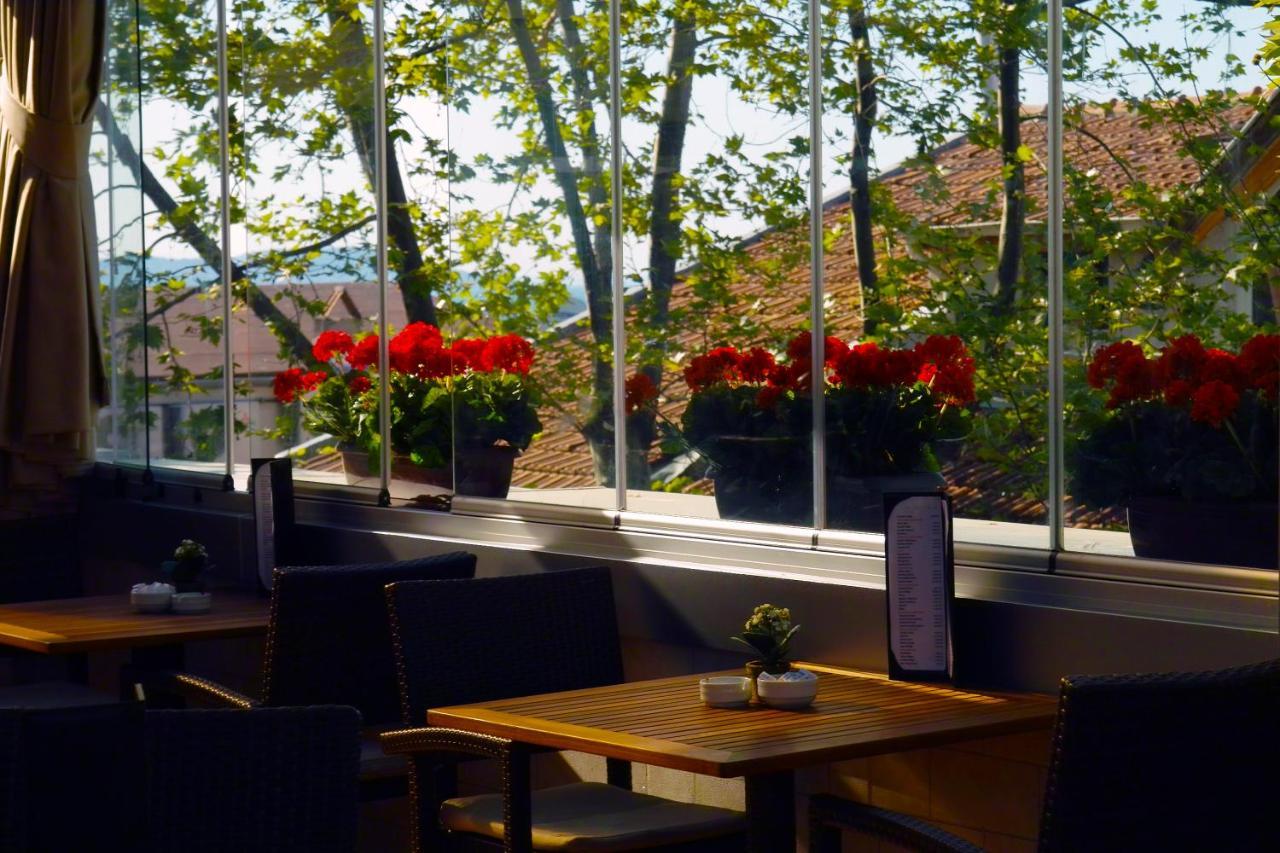 Marine House Boutique Hotel อดาลาร์ ภายนอก รูปภาพ