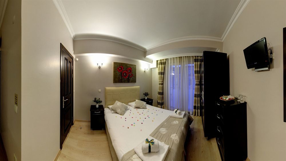 Marine House Boutique Hotel อดาลาร์ ภายนอก รูปภาพ