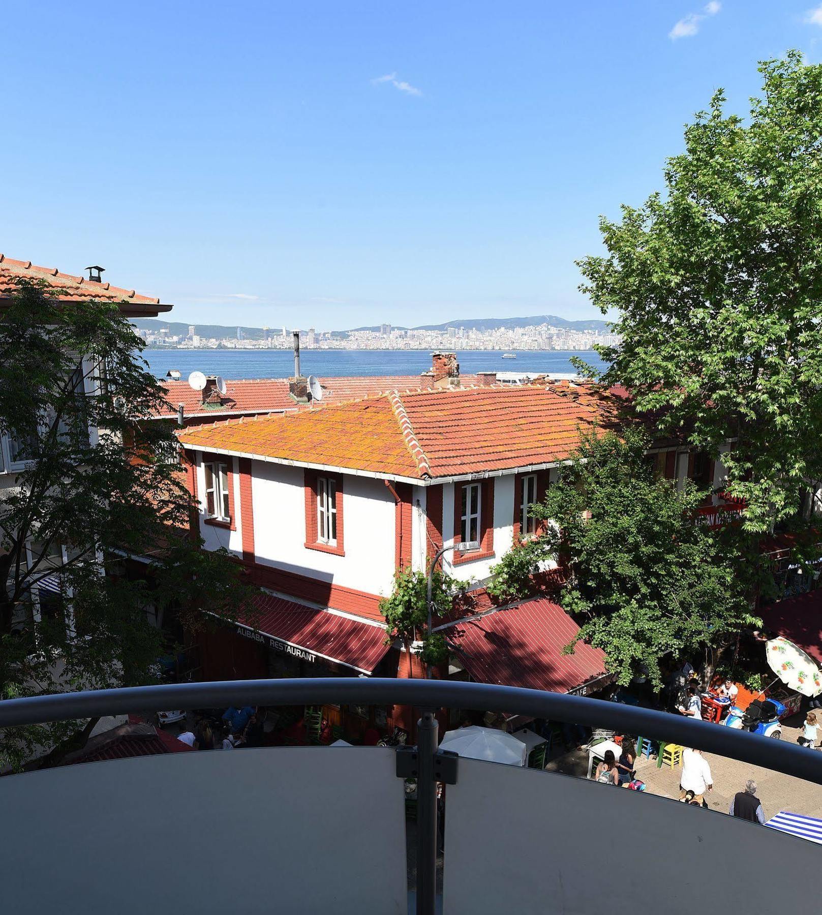 Marine House Boutique Hotel อดาลาร์ ภายนอก รูปภาพ